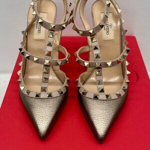 Valentino Garavani Rockstud Ankle Pump in Gold Metallic Pebbled Calfskin Leather